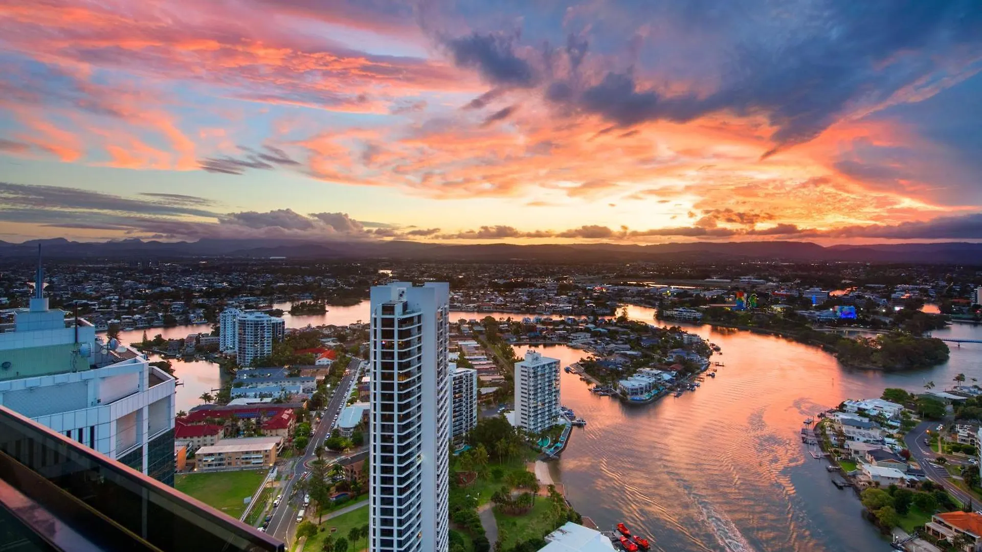 公寓 Circle On Cavill Surfers Paradise- 2 Bedroom Sky Home 黄金海岸 澳大利亚