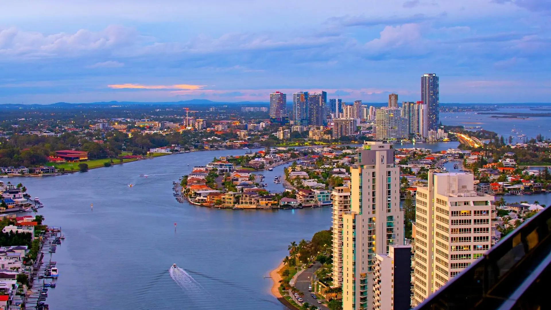 Circle On Cavill Surfers Paradise- 2 Bedroom Sky Home 黄金海岸